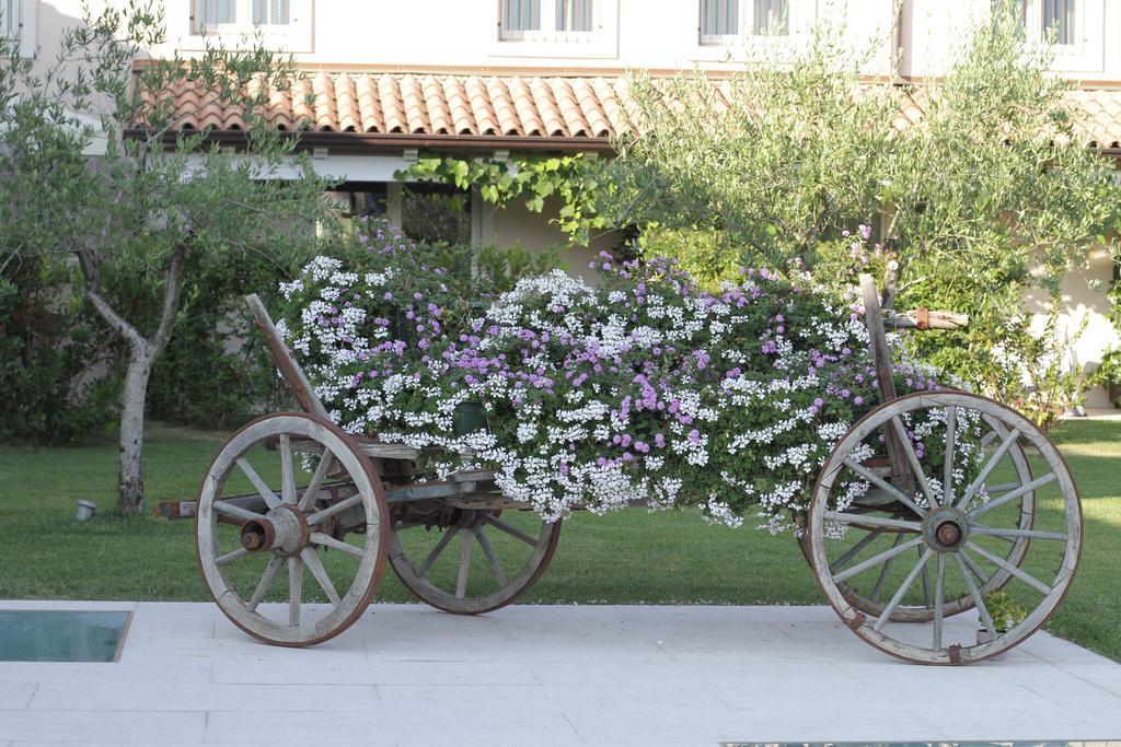 Relais Rossar Boutique Hotel Garda & Hills Costermano Exterior photo